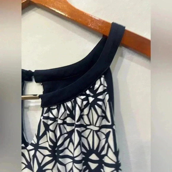 EnFocus Studio Blue and White Print Sleeveless Maxi Dress Size 6 - Picture 7 of 13
